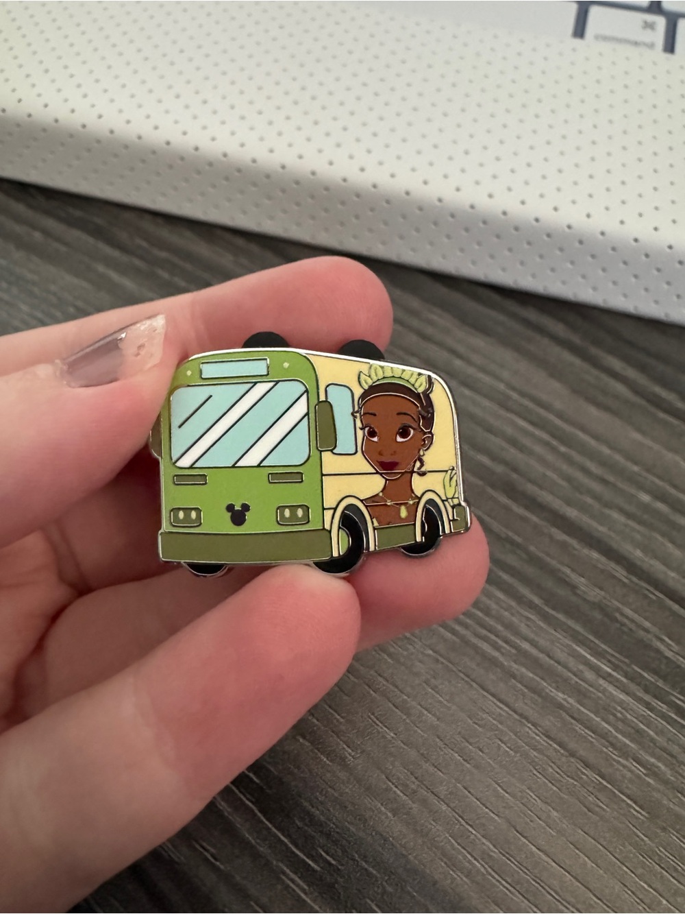 2026 Disney Parks WDW Hidden Mickey Wave A Tiana Bus Busses Pin
